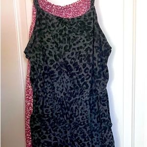 2 jumpers 1 grey leopard, 1 pink flowers